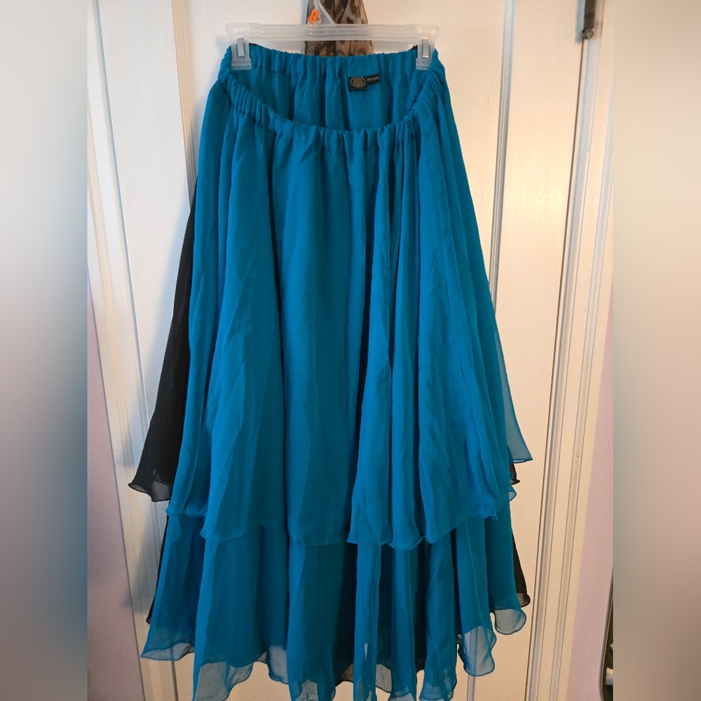 2 two tier circle skirts